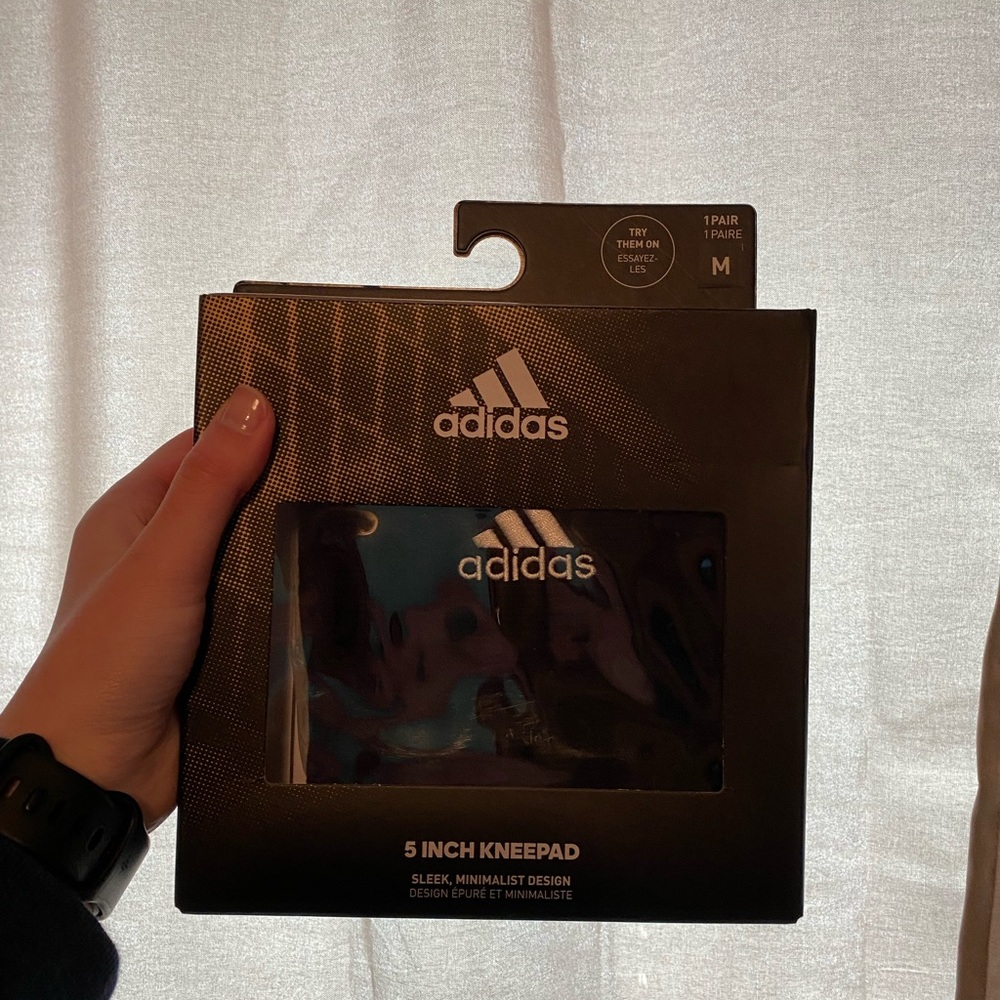 Brand new volleyball kneepads